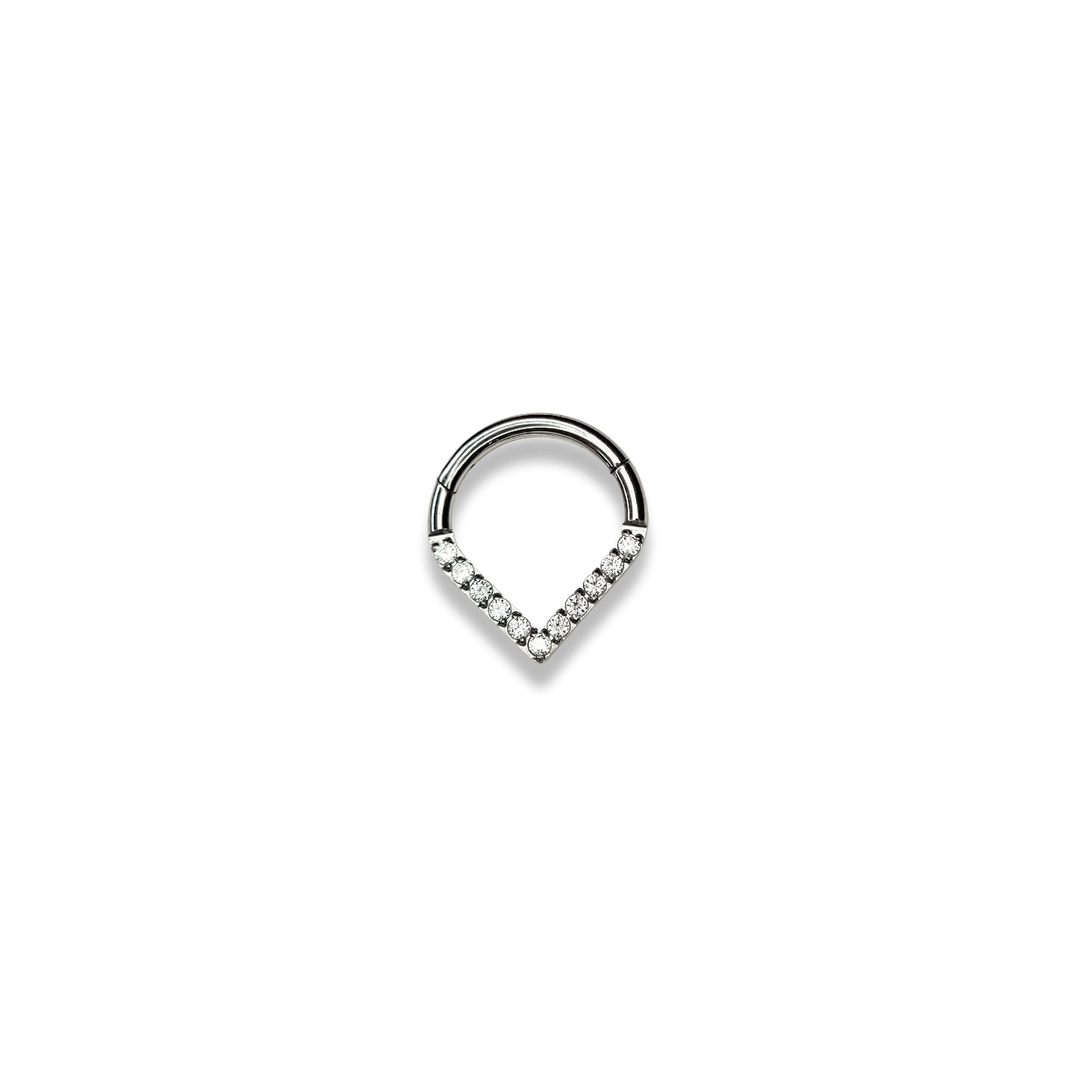 Argola Segmento Gota Cravejada com Zircônias Cúbicas